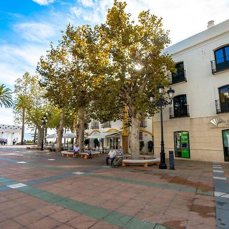 Apartament Balcon De Europa 4 Menyber Nerja Zewnętrze zdjęcie