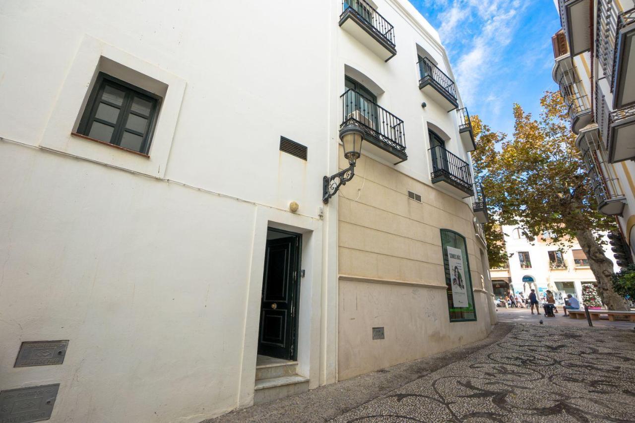Apartament Balcon De Europa 4 Menyber Nerja Zewnętrze zdjęcie